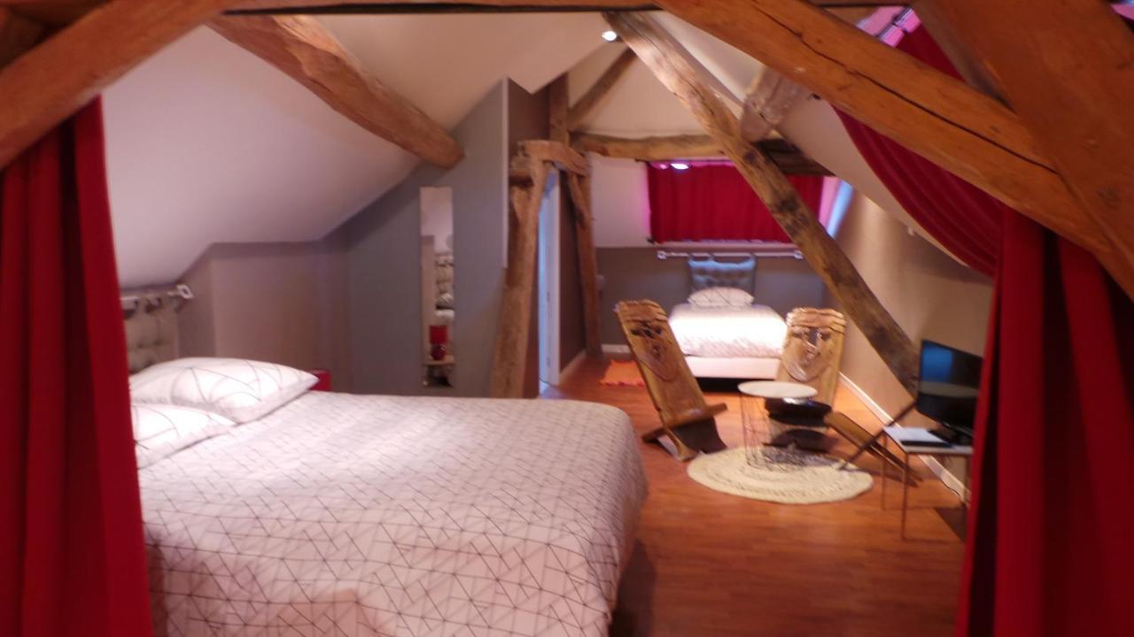Chambre D'Hotes Mansardee Saint-Ouen-les-Vignes Εξωτερικό φωτογραφία