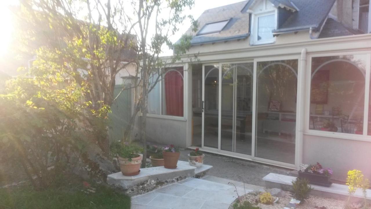 Chambre D'Hotes Mansardee Saint-Ouen-les-Vignes Εξωτερικό φωτογραφία