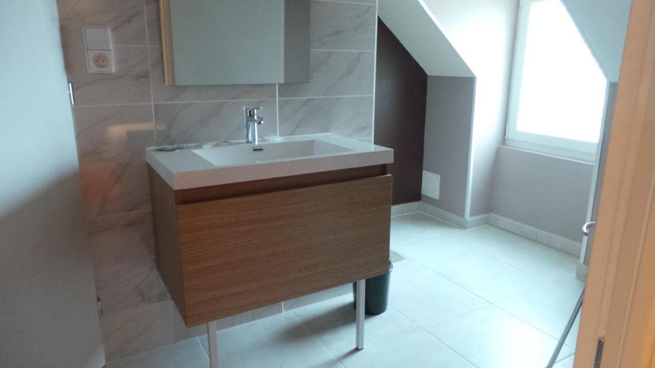 Chambre D'Hotes Mansardee Saint-Ouen-les-Vignes Εξωτερικό φωτογραφία